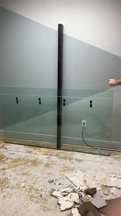 Let's copy the pro, what could go wrong?