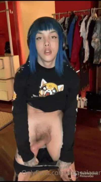 Sara unleashing the Giant! 😳