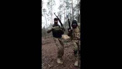 Made a compilation of Russian Ls to Never Going Home by Kungs