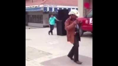 Sacando los pasos prohibidos