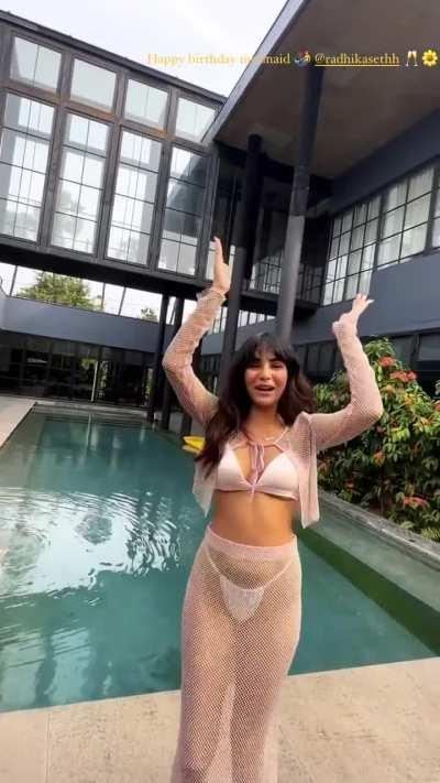 Happy birthday mermaid goddess Radhika! 