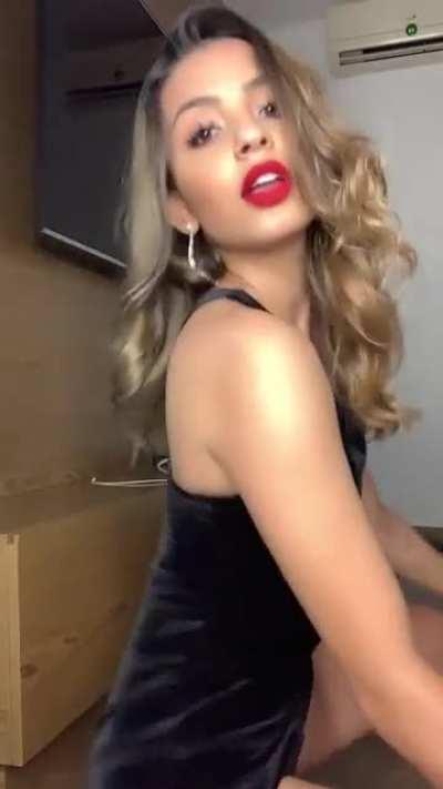 Thai Lima (@eithailima)