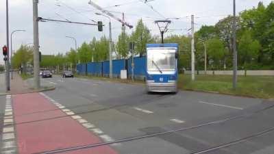 Cargo trams (not trucks) should be how we move goods in our cities