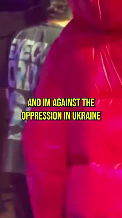 Troy Bond Heckler Gets Physical