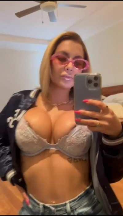 Love going out like this, BraAsATop 🥵🔥