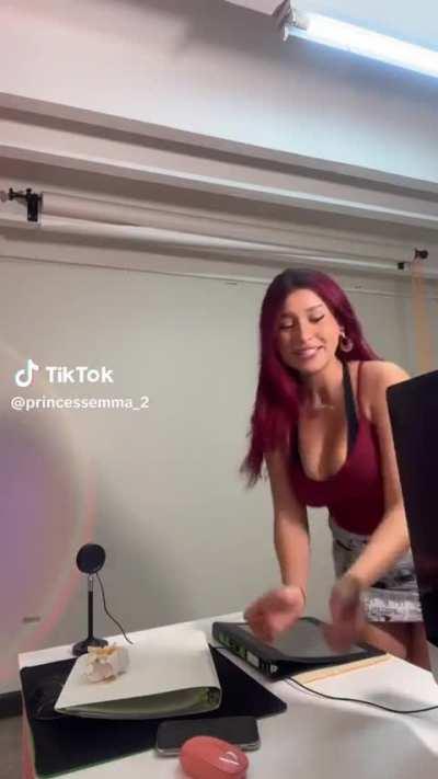 @Princessemma_2 What's your fave lippy?