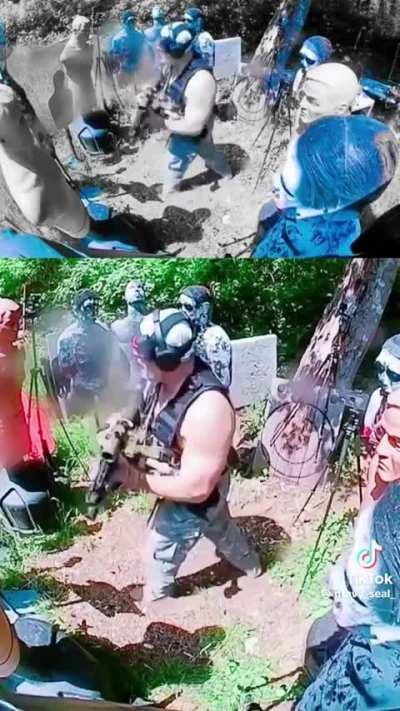 Training to fight Motionless armless threats 