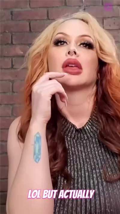 Do I come off as a bimbo here? 😌