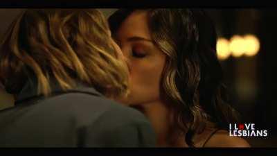 Lili Simmons & Rae Gray - 