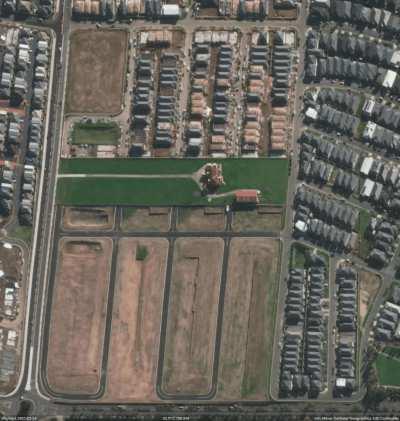 Satellite timelapse of housing development encroaching on Sydney family's property