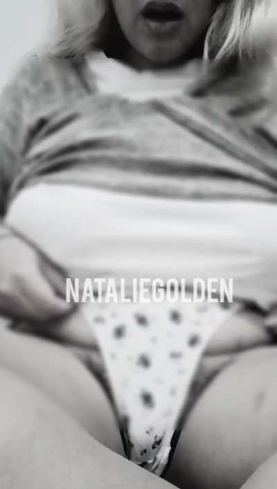 BLOWING OUT THE CANDLES WITH SOME FARTS 🤤 CELEBRATE MY BIRTHDAY WITH ME 💋