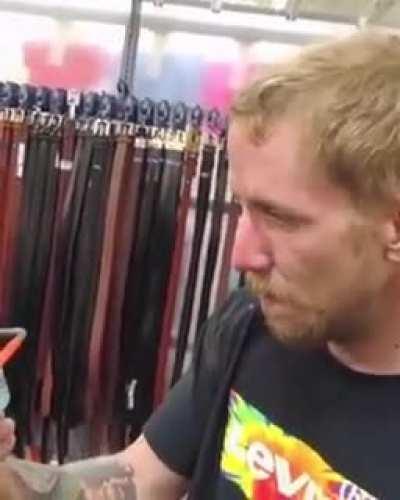 Weirdest conversation I've ever seen I'll tell you waht'