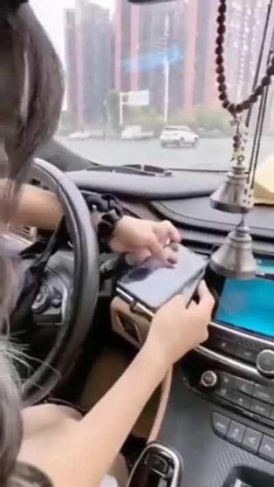 No dash mount for the phone? Here you go