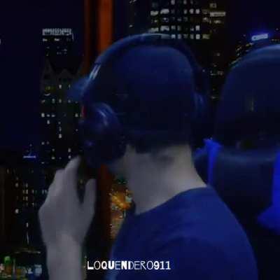 Ven aquí hijo, te contaré una historia.