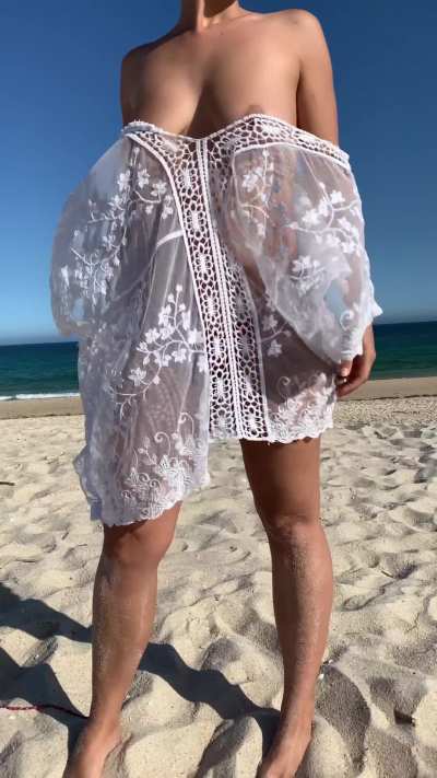 how often do you see titties at the beach