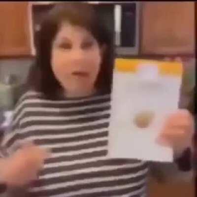 That cat do be praising Allah