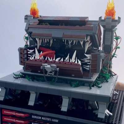 My first MOC for the LEGO x D&D contest: The Ultra Mimic!
