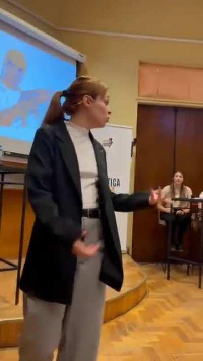 El PRO hizo un focus Group para explicarle la cumbia villera a sus dirigentes