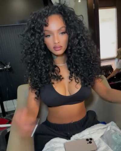 Lola Monroe