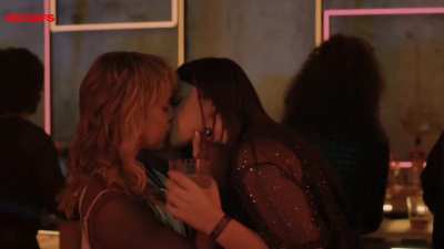 Nicole Wallace and Clara Galle tongue kiss in Raising Voices (S01E02)