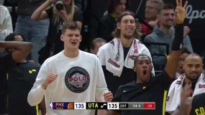 [Highlight] John Collins gets a chance at redemption, and drills the corner 3