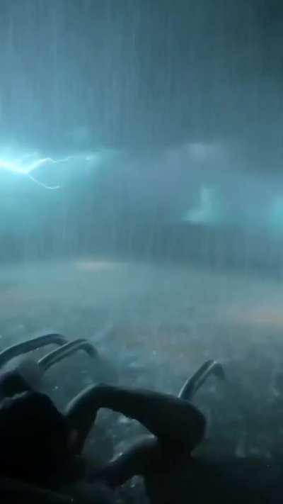 Spa with Thunderstorm effect