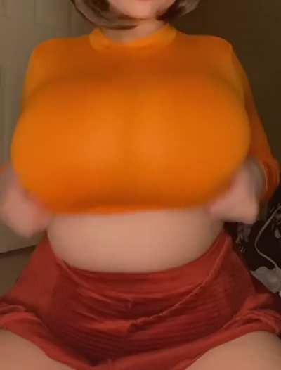 Imagine your dick in between them