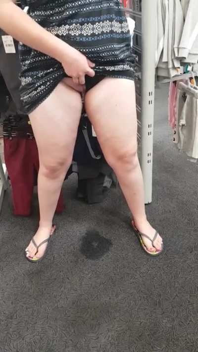 Pee GIF by ipeeing, Innie Pussy Pee