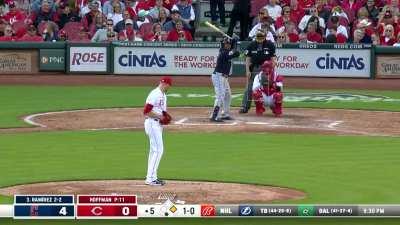 Reds commentator has trouble saying 