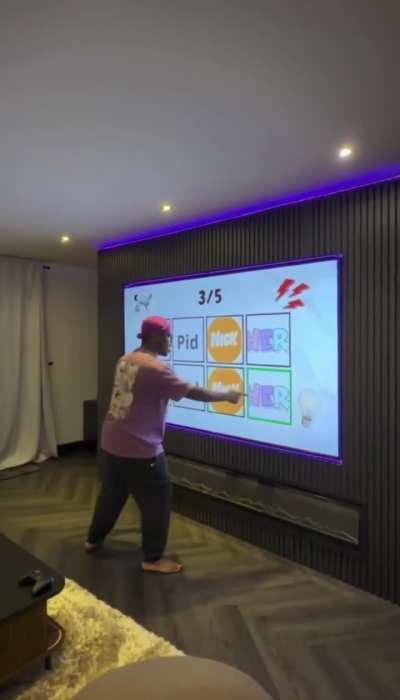 Deji is genuinely so funny 😂