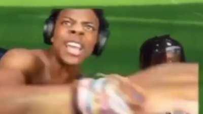 Motivo do ban do Reddit: