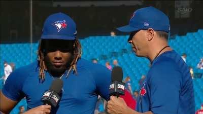 [Highlight] [Highlight] Vladimir Guerrero Jr. and Josh Donaldson exchange jerseys and pose for a picture together after the Blue Jays and Twins series