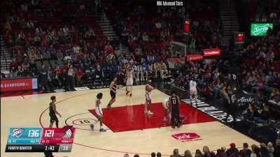 [Highlight] Lu Dort teabags Dame mid-air