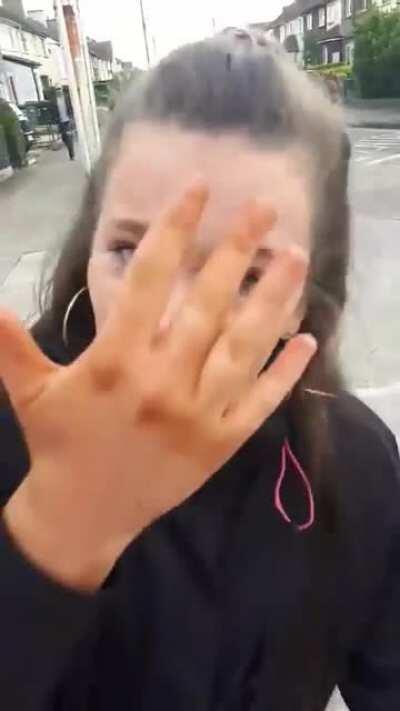 Karen harrases mexican man for speaking spanish in Ireland