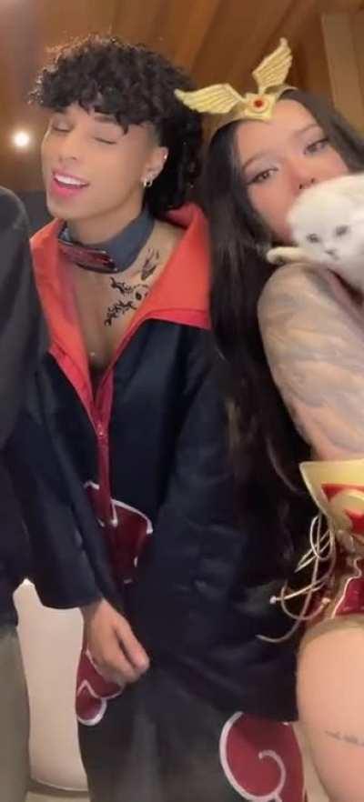 Booty shake in Darna costume