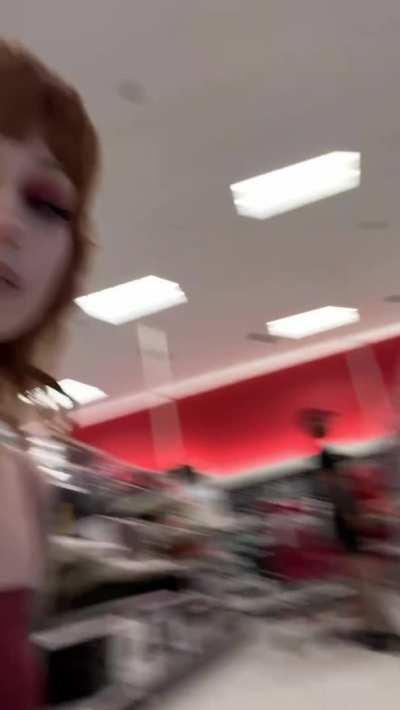 Debating on getting the Nintendo Switch [GIF]