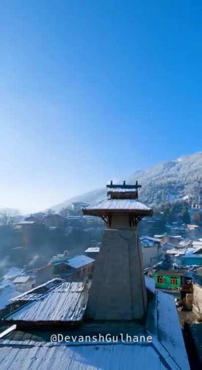 It Snowed in Manali last week -> here is what it looked like from self-built FPV Drone