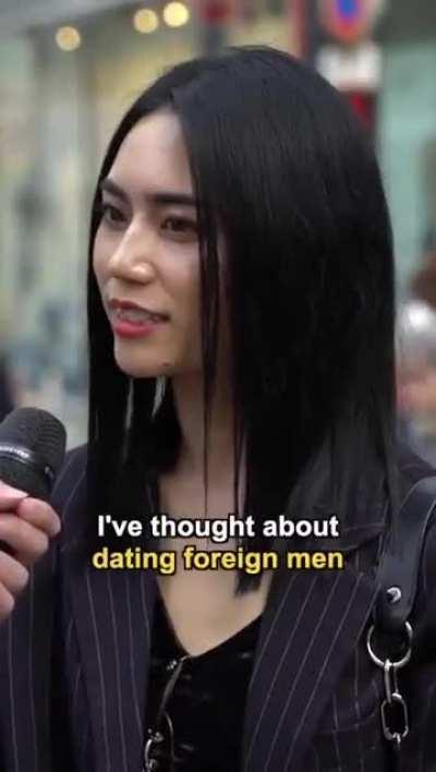 Would Japanese girls date a white foreigner?