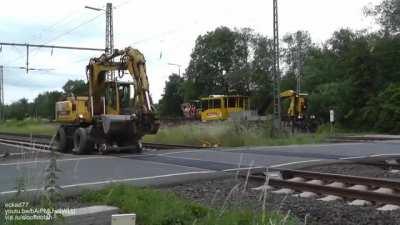 Railway track adaptor