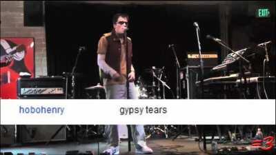 i just discovered weezer covered a your favorite martian song in an episode of equals 3 and i hate it