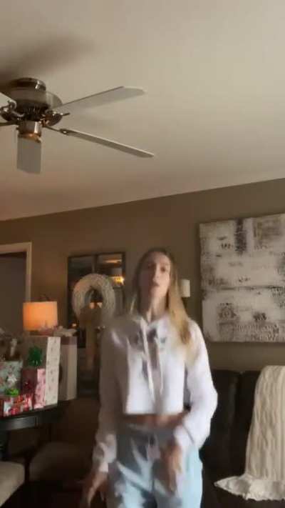 tiktok @kendaltaylor