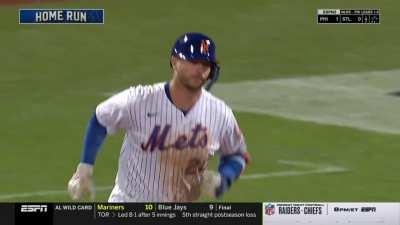 [Highlight] Polar Bear Pete Alonso hits a no doubter to put the Mets back up 3-2!