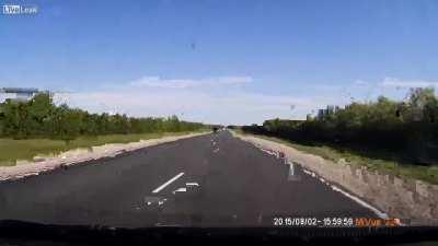 Nissan loses control and crash into a lorry head on at over 180 km/h killing all 5 passengers.