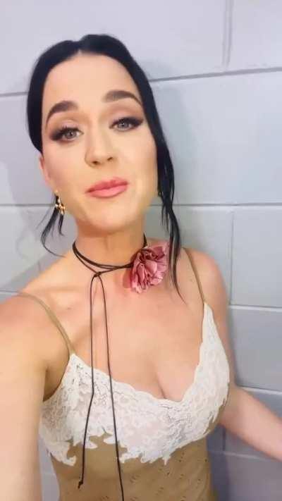 Katy on Instagram - 10/12/23