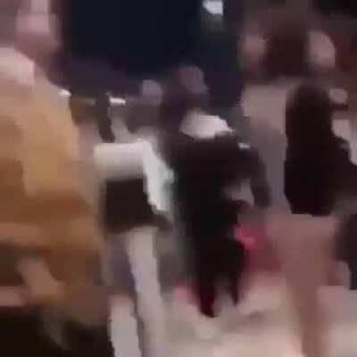 Ik this video might be ass water of quality but look at this shit