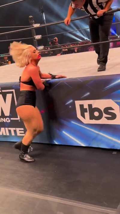 Skye Blue and Toni Storm