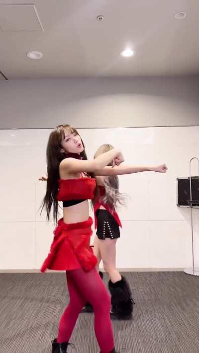 231224 LE SSERAFIM Instagram Update // Chaewon