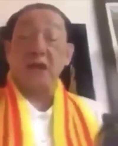 My guy needs a new phone.