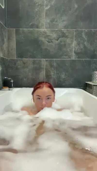 Me trying to be sexy 😂 [oc]