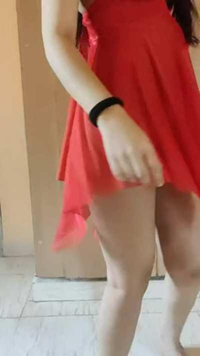 You Won't Believe What This Desi Indian Pussy Voyeur Caught On Camera! Watch Now To Find Out!